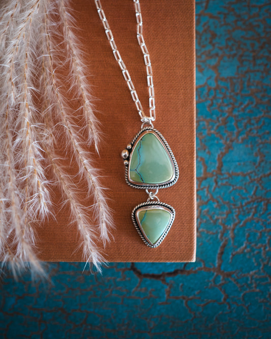 Top Grade Natural Iron Maiden Turquoise Statement Necklace