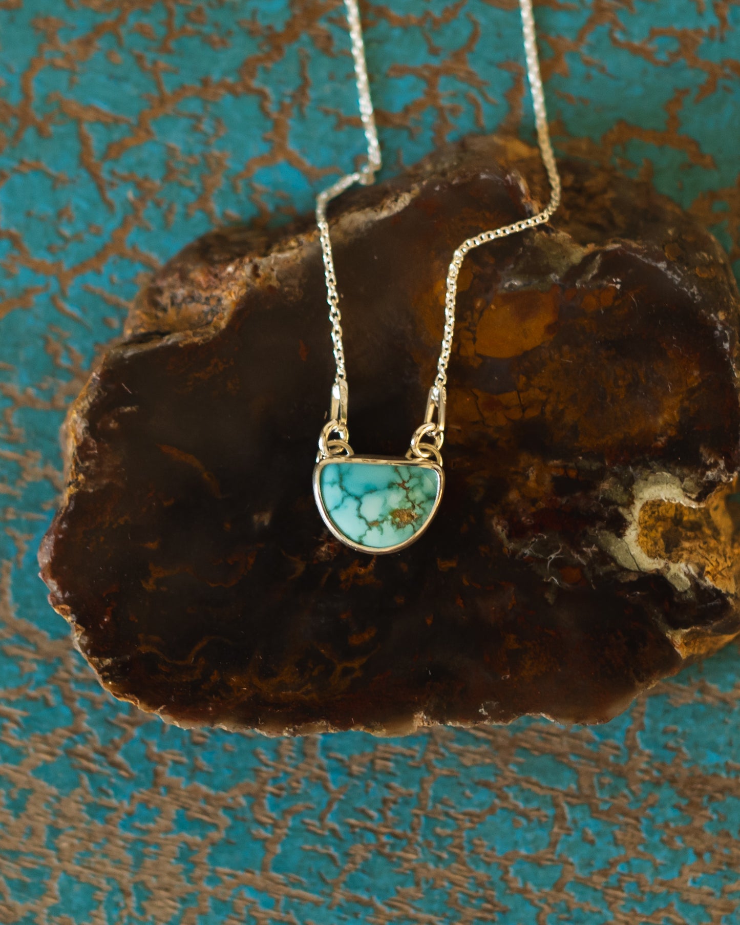 Dainty Natural Ol’ Willie Turquoise Necklace